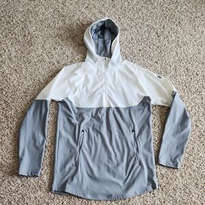 Under Armour Gray and White Threadborne Jacket - Men Sz M